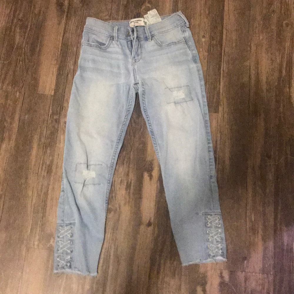 Super skinny jeans ankle high ripped